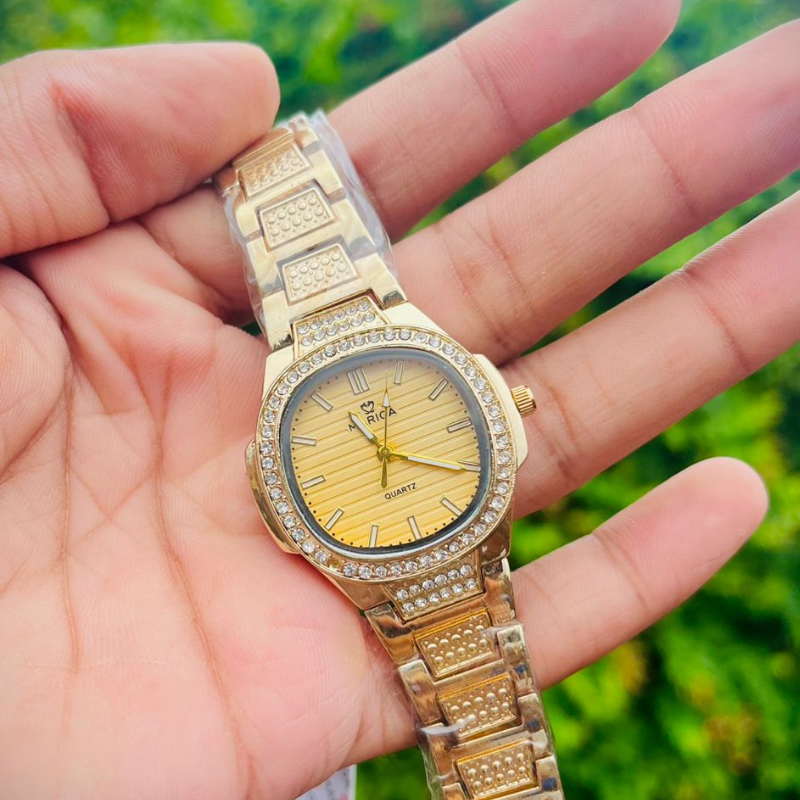 Mariga – Antique Gold Dial